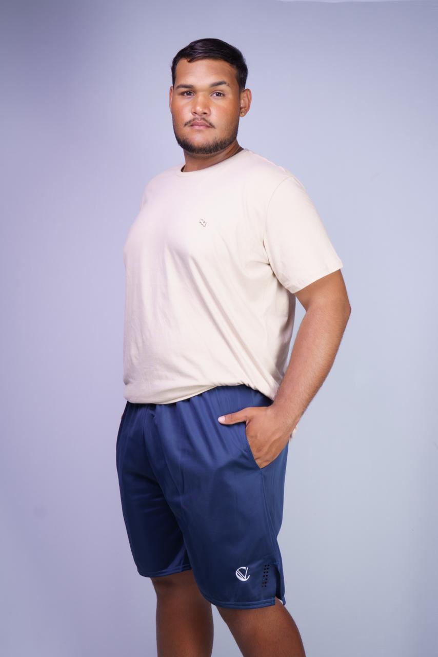 SHORT PLUS SIZE RECORTE LATERAL A LASER (Kit com 4 Unidades) LISTRADA